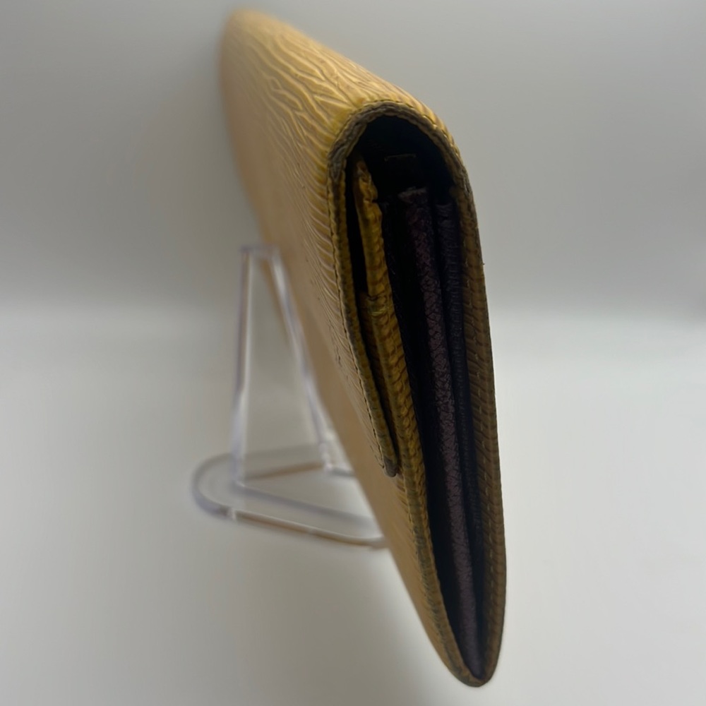 Louis Vuitton Yellow Epi Leather Wallet - Picture 6 of 11